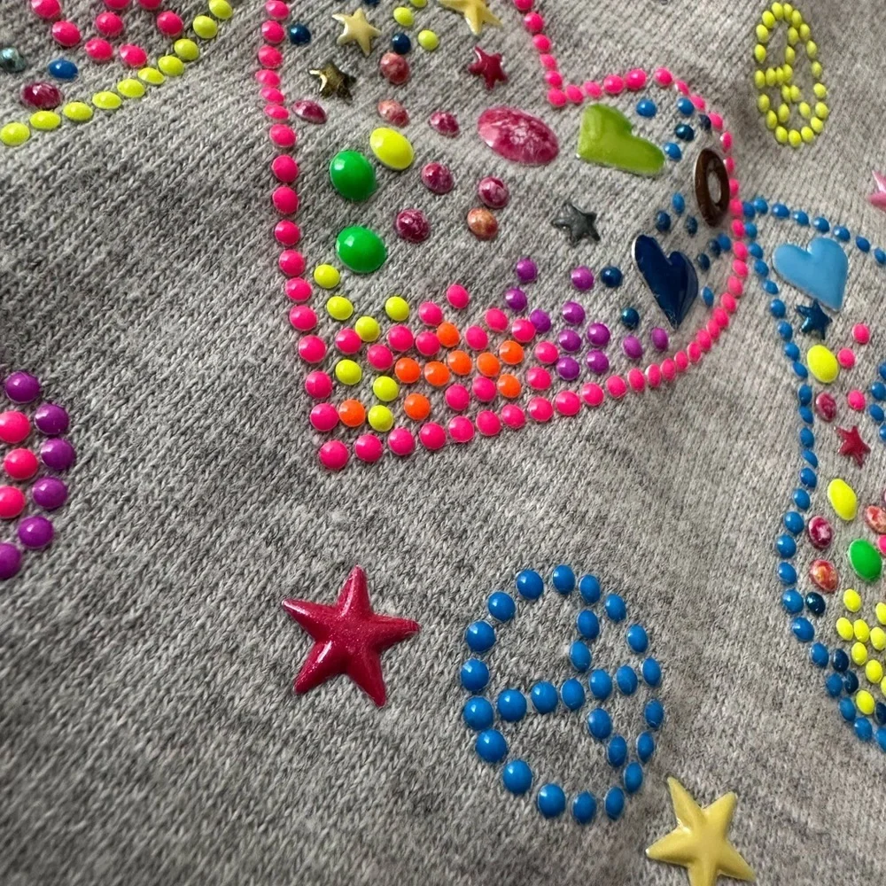 *Vintage* Denny’s!  Girls' Gray Fringe Sweatshirt with Colorful Accents